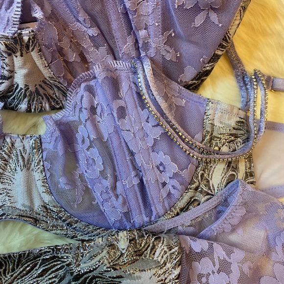 NWT VICTORIA’S SECRET DREAM ANGELS BRA/PANTYSE - Picture 4 of 7